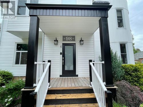 98-4 Park St, Chatham, ON, N7M | Card Image