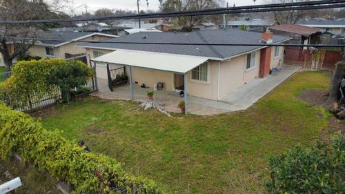 113 Elkhorn Boulevard, Rio Linda, CA, 95673 | Card Image