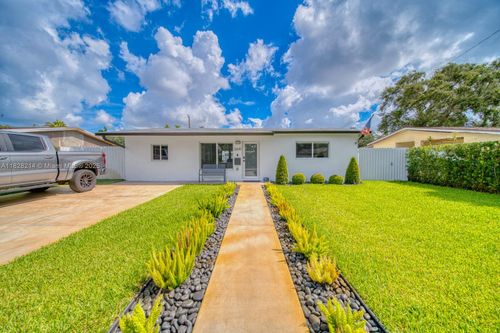 6641 Greene St, Hollywood, FL, 33024-2966 | Card Image