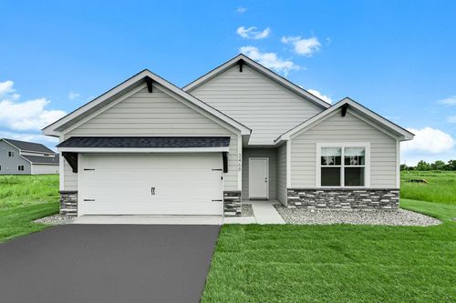 1802 Ne Robinson Lane, Byron, MN, 55920 | Card Image