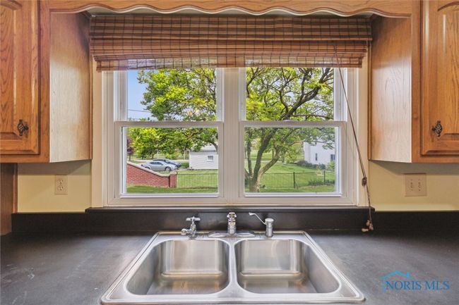 325 Park St, House other with 4 bedrooms, 5 bathrooms and 2 parking in Bryan OH | Image 15
