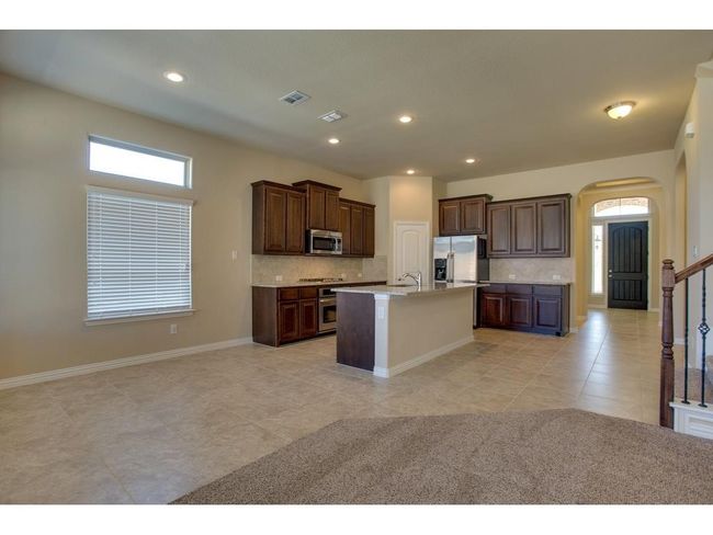 Kitchen | Image 8