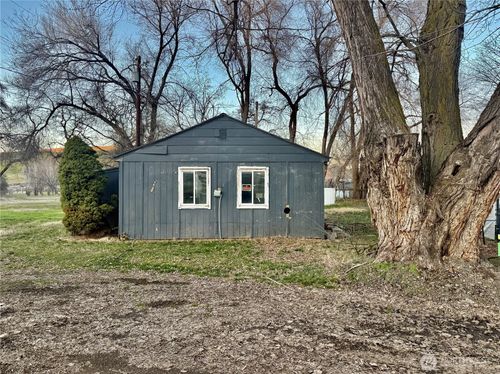 315 Preston Ave, Waitsburg, WA, 99361-5000 | Card Image