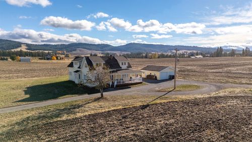 13716 E Piper Rd, Spokane, WA, 99217-9693 | Card Image