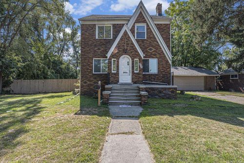 8056 Fisher Ave, Warren, MI, 48089-2908 | Card Image