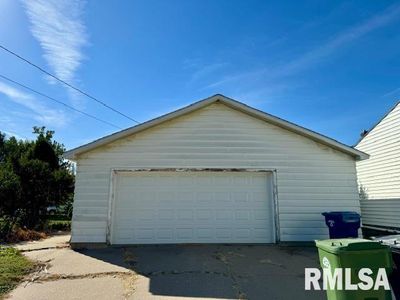 2349 N 8 Th Street, House other with 4 bedrooms, 2 bathrooms and null parking in Clinton IA | Image 3