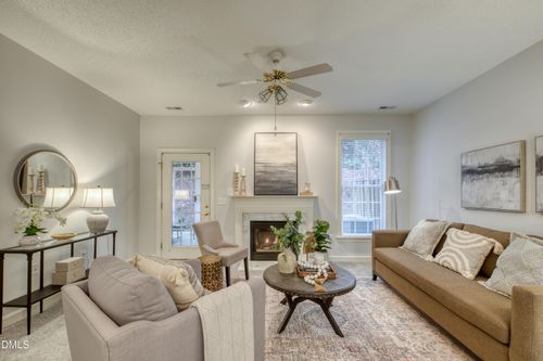 114 Knotts Valley Ln, Cary, NC, 27519-7138 | Card Image