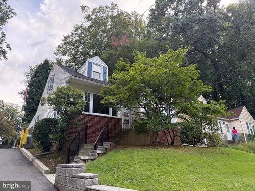 823 Edge Hill Rd, GLENSIDE, PA, 19038-3821 | Card Image
