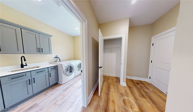 13430 Schreiber Rd, House other with 3 bedrooms, 3 bathrooms and null parking in Valley View OH | Image 9