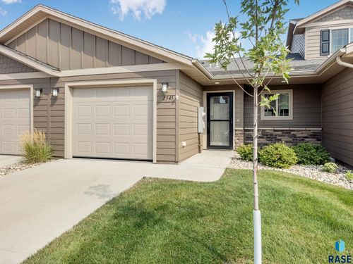 2545 E Meadowside Pl Place, Sioux Falls, SD, 57108 | Card Image