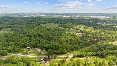 35 Farmstead Ln, Mount Juliet, TN, 37122-5219 | Card Image