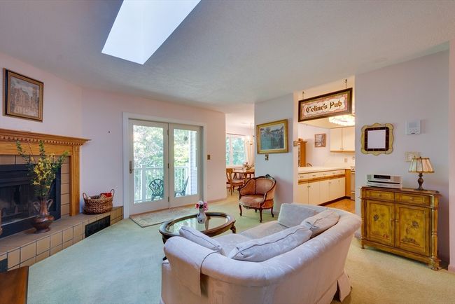 303 - 303 Tuckers Ln, Condo with 2 bedrooms, 2 bathrooms and 1 parking in Hingham MA | Image 8