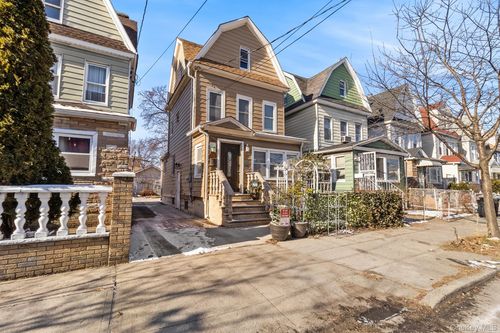 11748 140th St, Jamaica, NY, 11436-1227 | Card Image