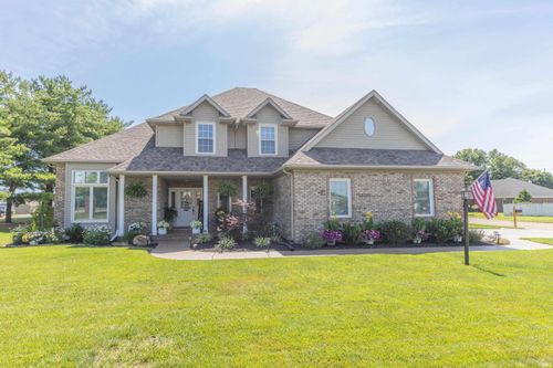4522 Ivy Glenn Dr, Newburgh, IN, 47630-2485 | Card Image