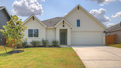 141 Las Lomas Dr, San Marcos, TX, 78666-8667 | Card Image