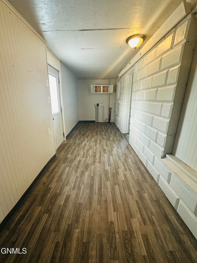 202 8 Th Ave Se, House other with 3 bedrooms, 1 bathrooms and null parking in Jamestown ND | Image 9