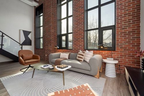 409-150 Logan Ave, Toronto, ON, M4M0E4 | Card Image