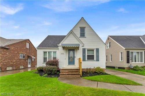 5411 Forest Ave, Parma, OH, 44129-3002 | Card Image