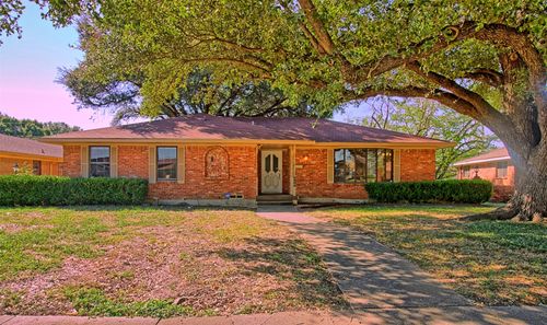 6906 Kiva Ln, Dallas, TX, 75227-1714 | Card Image