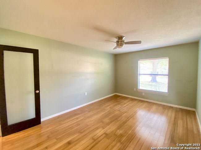 10348 Flatland Trl, House other with 3 bedrooms, 2 bathrooms and null parking in Converse TX | Image 9