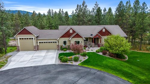 13906 E 39th Ln, Veradale, WA, 99037-8379 | Card Image