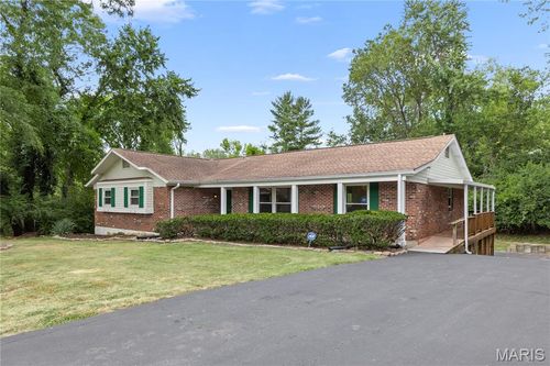 11039 Easy St, Saint Ann, MO, 63074-3330 | Card Image