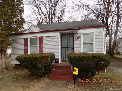 18708 Shaftsbury Ave, Detroit, MI, 48219-2848 | Card Image