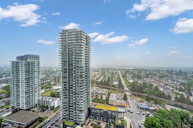 2901 - 4900 Lennox Lane, Condo with 2 bedrooms, 2 bathrooms and 1 parking in Burnaby BC | Image 10