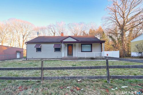 32 Brookdale Rd, Seymour, CT, 06483-2430 | Card Image