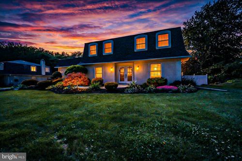 1728 Farmview Rd, AMBLER, PA, 19002-2907 | Card Image