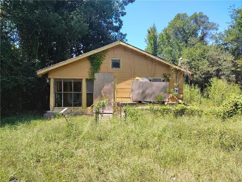 909 S Royal St, Bogalusa, LA, 70427-5138 | Card Image