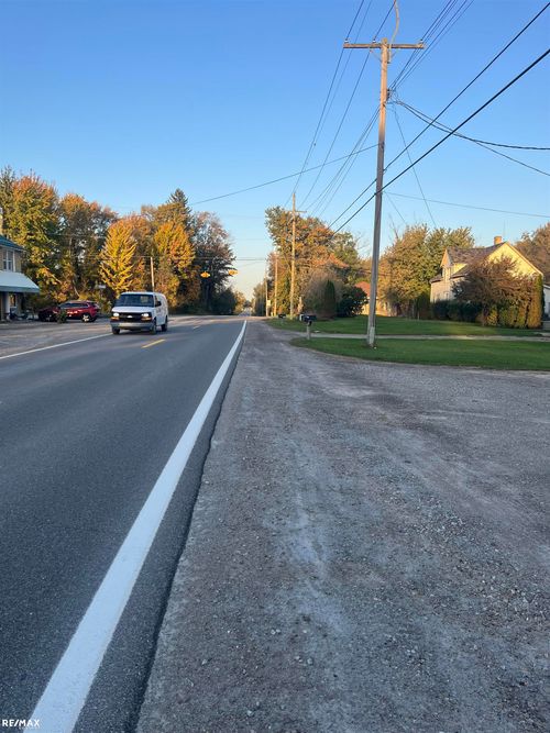 21733 29 Mile A Road, Ray Township, MI, 48096 | Card Image
