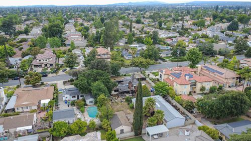 1924 S 6th Ave, Arcadia, CA, 91006-4833 | Card Image