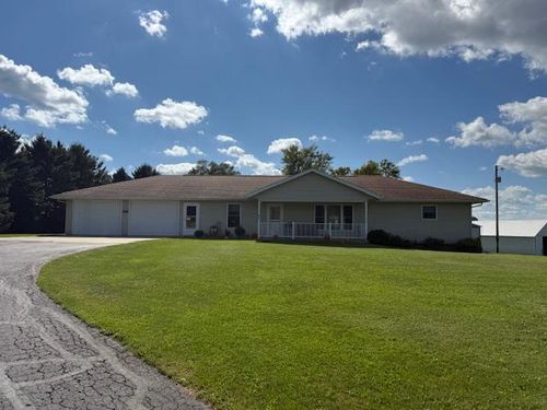 12818 County 10, Caledonia, MN, 55921-1787 | Card Image