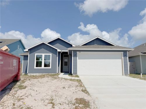 141 Broad Oak Dr, Rockport, TX, 78382-1404 | Card Image
