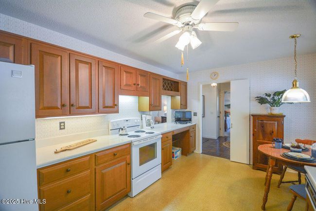 14 Village By The Lk, Townhouse with 3 bedrooms, 2 bathrooms and null parking in Southern Pines NC | Image 22