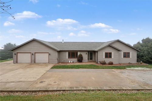 3139 74th St, Atkins, IA, 52206-9783 | Card Image