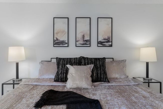 View of bedroom | Image 24