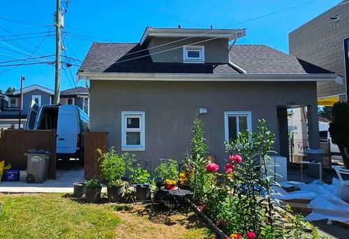 33xx Price St, Vancouver, BC, V5R5P8 | Card Image