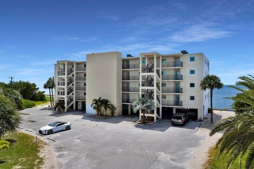 apt-1b-135 Coco Plum Dr, Marathon, FL, 33050-4034 | Card Image
