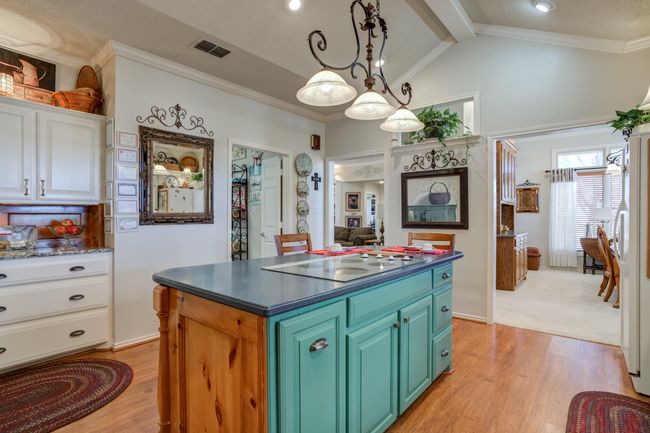 14101 E Fm 1527, Home with 3 bedrooms, 4 bathrooms and null parking in Lorenzo TX | Image 45