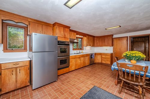 46 Mount Vernon St, Somersworth, NH, 03878-2644 | Card Image