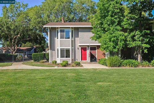 2830 Royal Ann Ln, Concord, CA, 94518-3513 | Card Image