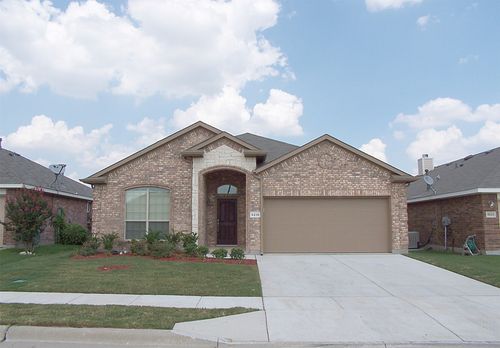 9216 Liberty Crossing Dr, Fort Worth, TX, 76131-3108 | Card Image