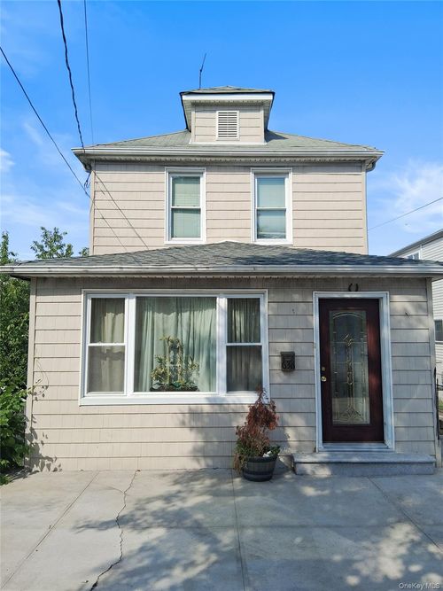 636 Logan Ave, Bronx, NY, 10465-2336 | Card Image
