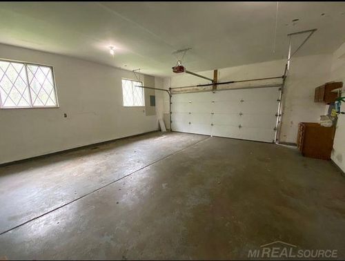 1591 Winslow Rd, Attica, MI, 48412-9707 | Card Image