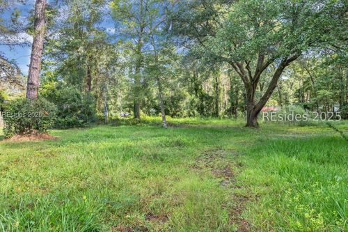 32 Hildebrand, Bluffton, SC, 29910 | Card Image