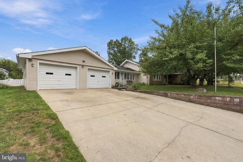 408 Fern Ave, WOODBURY, NJ, 08096-4448 | Card Image