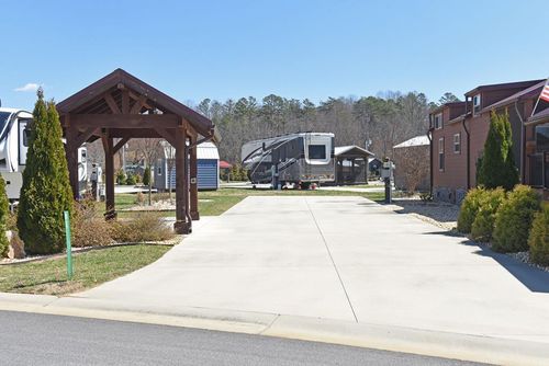 81 Foggy Mountain Rd, Blairsville, GA, 30512 | Card Image