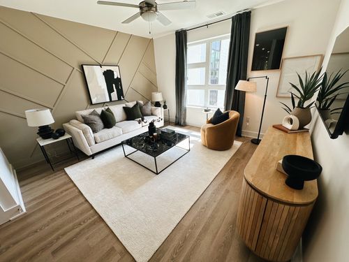 apt-203-542 Southgate Ave, Nashville, TN, 37203-5618 | Card Image